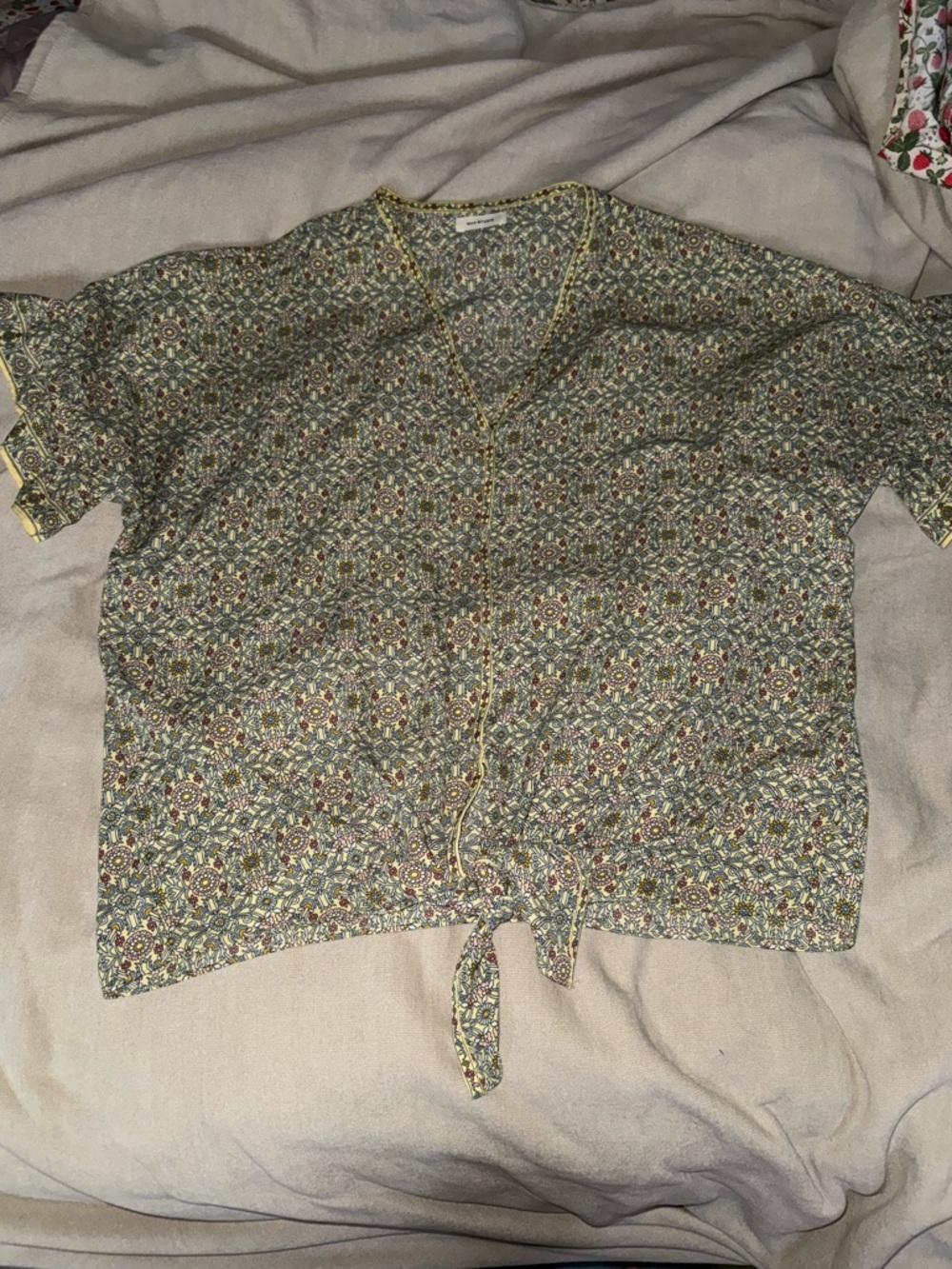 Floral Tie-Front Short Sleeve Blouse